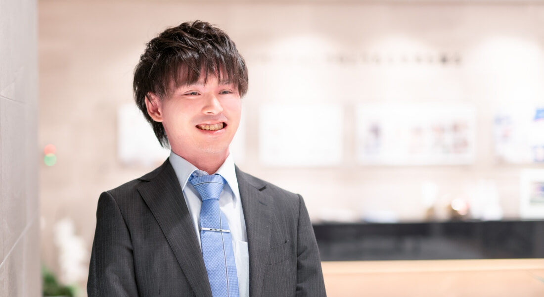 角山 勇輔